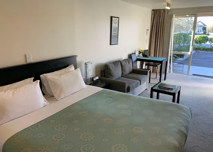 Salerno Motel Apartments
