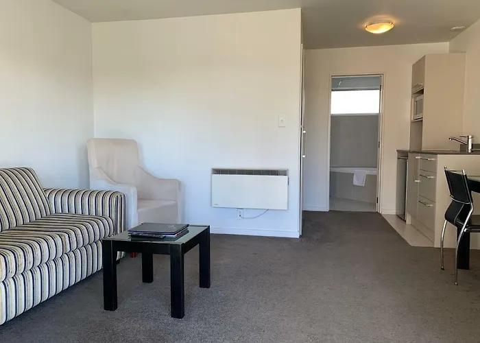 Salerno Motel Apartments